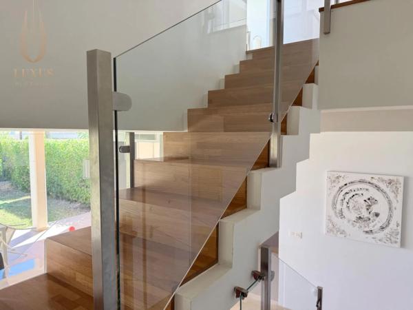 Chalet adosado en Partida Paraíso, 33