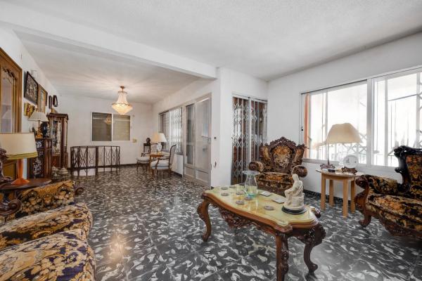 Casa independiente en Ur Rio Torres, 1