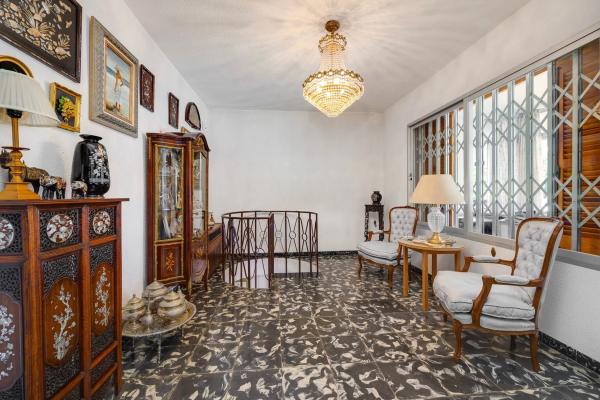 Casa independiente en Ur Rio Torres, 1