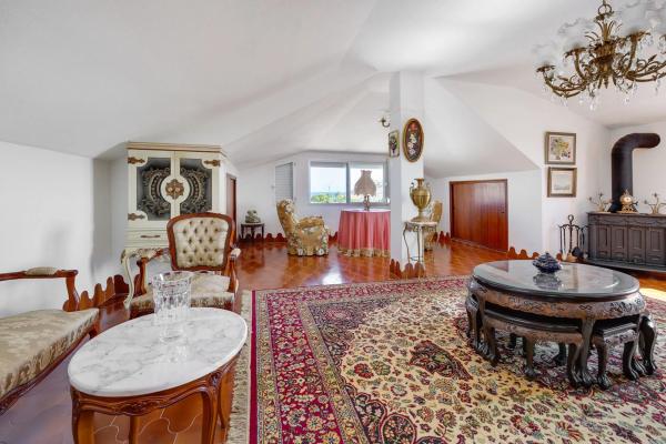 Casa independiente en Ur Rio Torres, 1