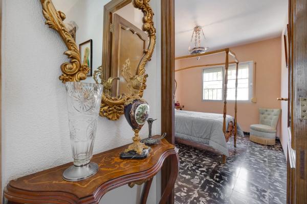 Casa independiente en Ur Rio Torres, 1