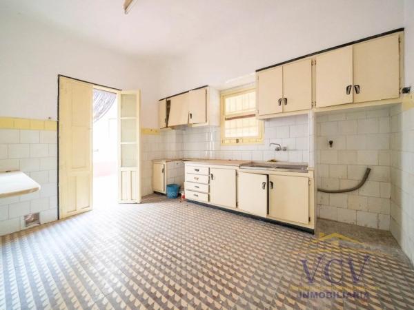 Chalet adosado en calle Ciutat de València