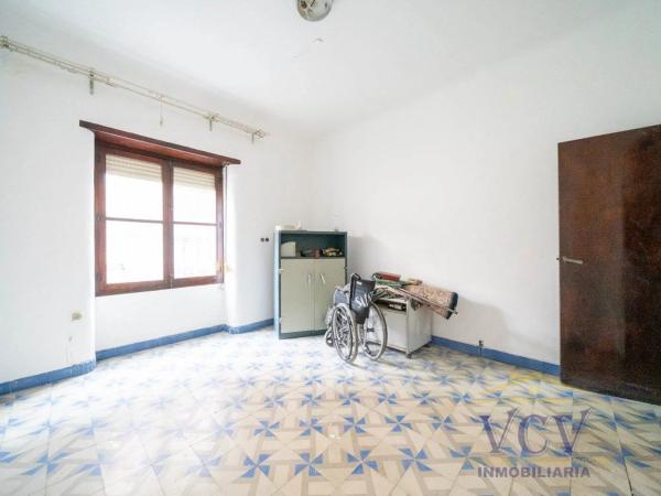 Chalet adosado en calle Ciutat de València