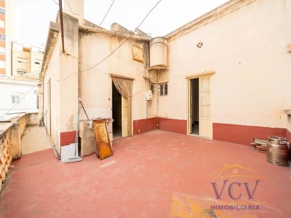 Chalet adosado en calle Ciutat de València