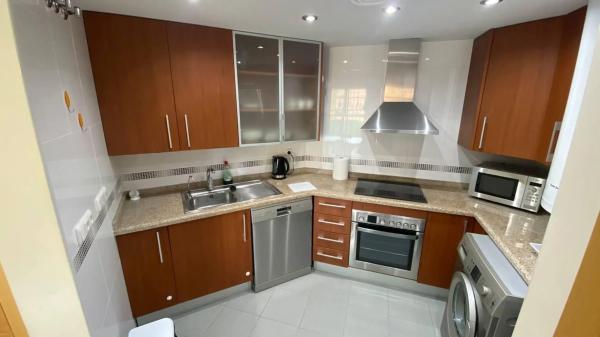 Piso en avenida Mestral