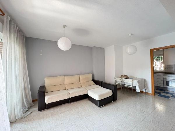 Piso en calle Gregal