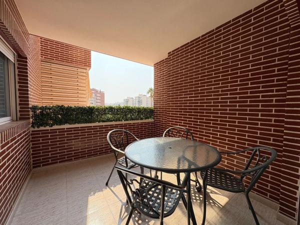 Piso en calle Gregal