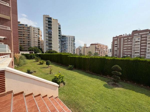 Piso en calle Gregal