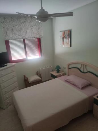 Piso en avenida Tellerola, 1