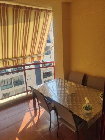 Piso en avenida Tellerola, 1