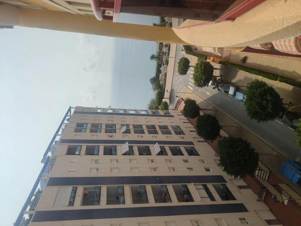 Piso en avenida Tellerola, 1