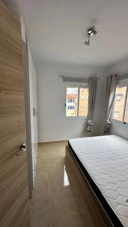 Piso en calle Jaime Santaolalla, 5