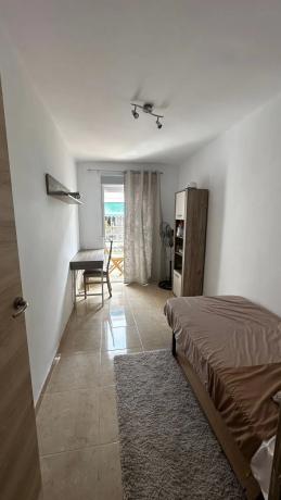 Piso en calle Jaime Santaolalla, 5