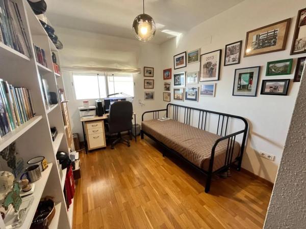 Ático en avenida del País Valencià, 24