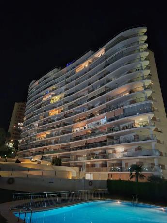 Piso en avenida Mestral, 3