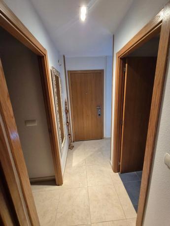 Piso en avenida Mestral, 3