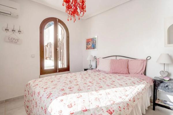 Casa independiente en calle Noruega, 9