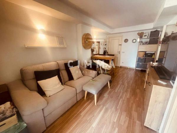 Piso en Barrio Mirador de la Cala - Benimar