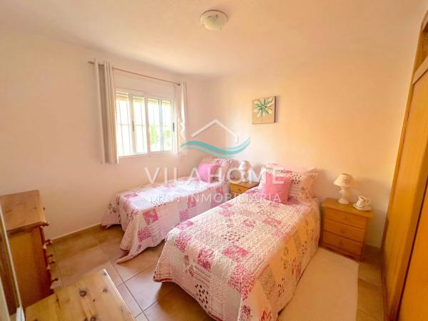 Chalet pareado en avenida del Mediterrani