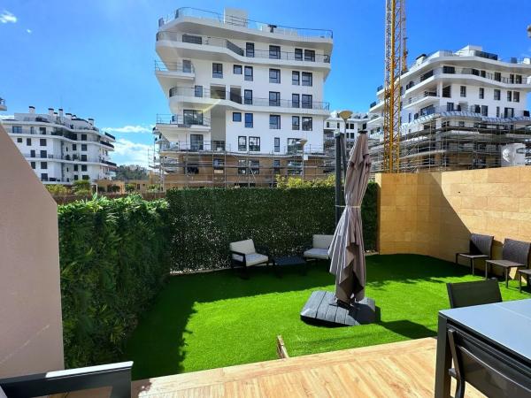 Chalet adosado en calle Edeta, 3