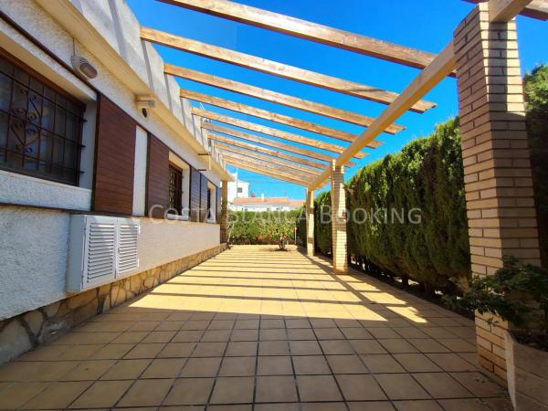 Casa independiente en avenida la Almadrava