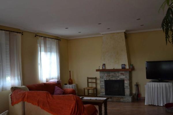 Casa independiente en Cv-759 s/n