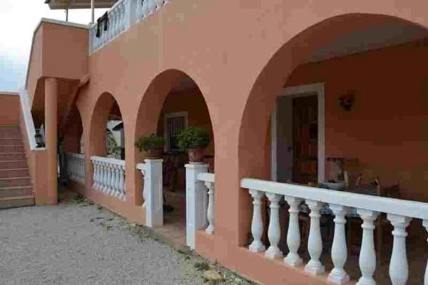 Casa independiente en Cv-759 s/n