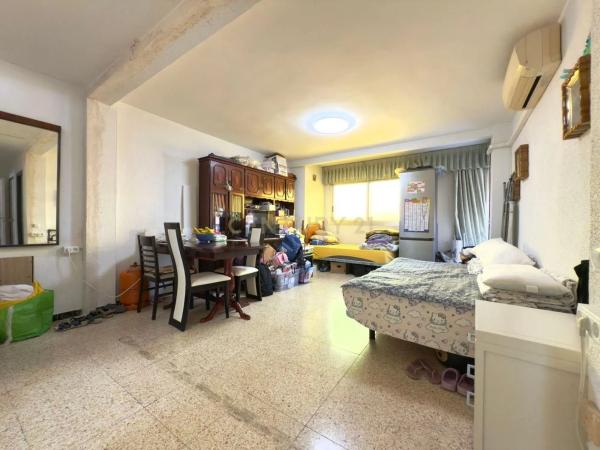 Piso en calle Relleu, 6