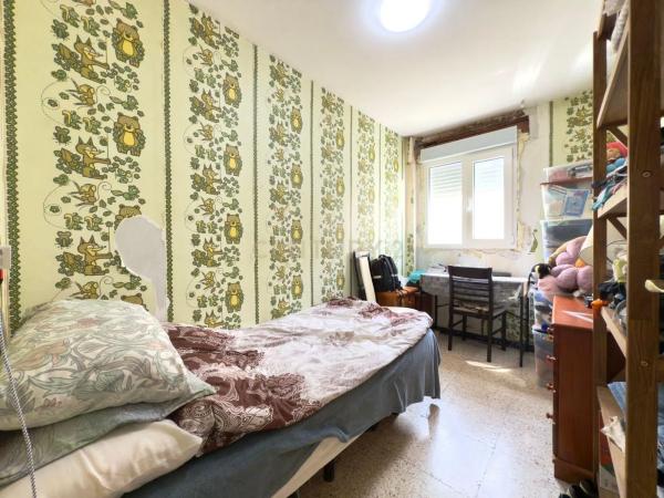 Piso en calle Relleu, 6