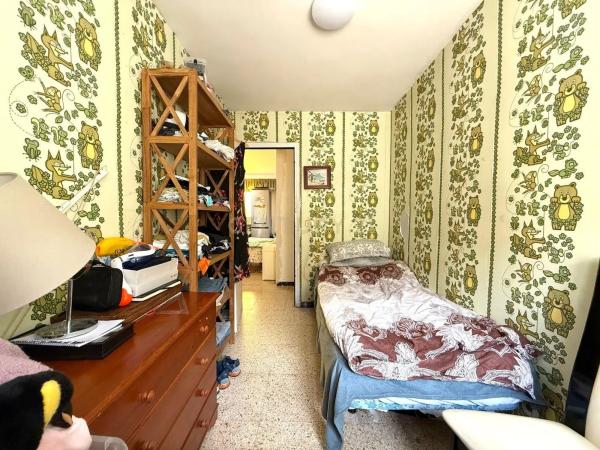 Piso en calle Relleu, 6