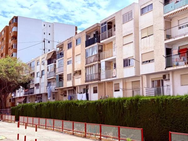 Piso en calle Relleu, 6