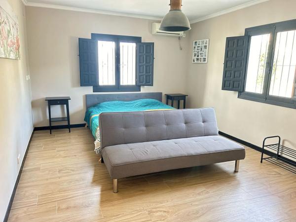 Casa independiente en Partida Damunt l'Horta