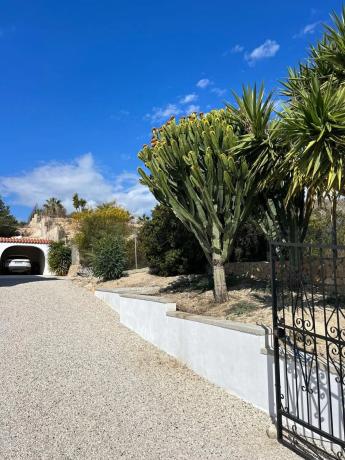 Casa independiente en Partida Damunt l'Horta