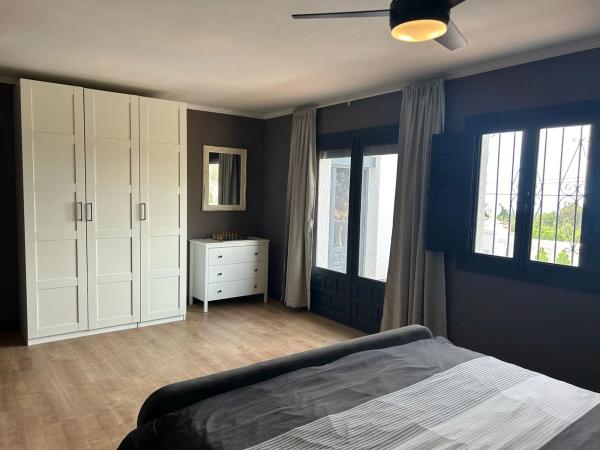 Casa independiente en Partida Damunt l'Horta