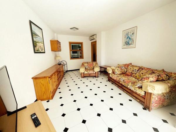 Piso en avenida de la Marina Baixa