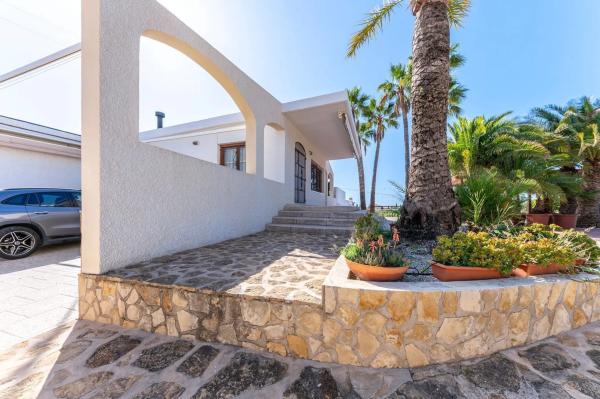 Casa independiente en avenida la Almadrava