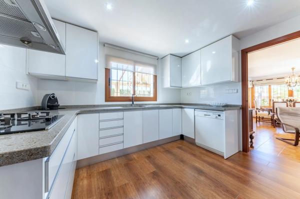 Casa independiente en avenida la Almadrava