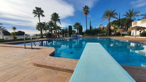 Chalet adosado en CL Tarragona