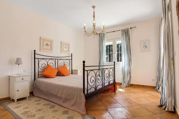 Chalet en Pinar de Advocat-Cometa