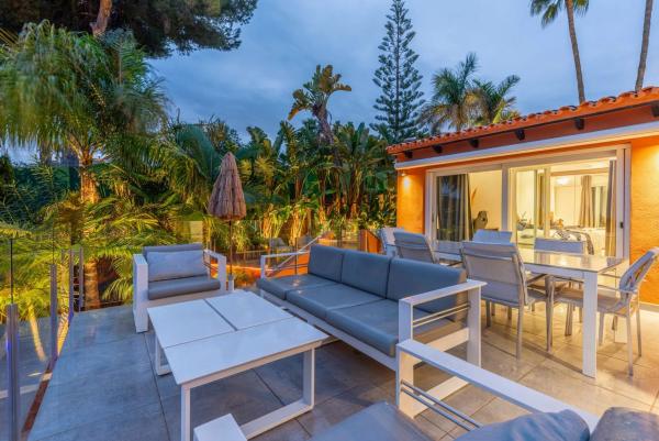 Casa independiente en calle Beniaya