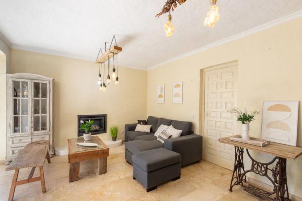 Chalet en Pinar de Advocat-Cometa