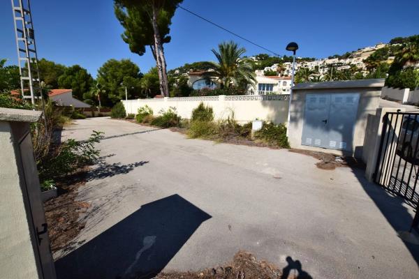 Casa independiente en calle Haya, 187