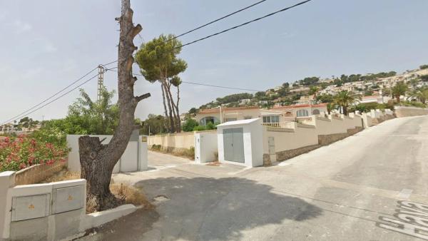 Casa independiente en calle Haya, 187