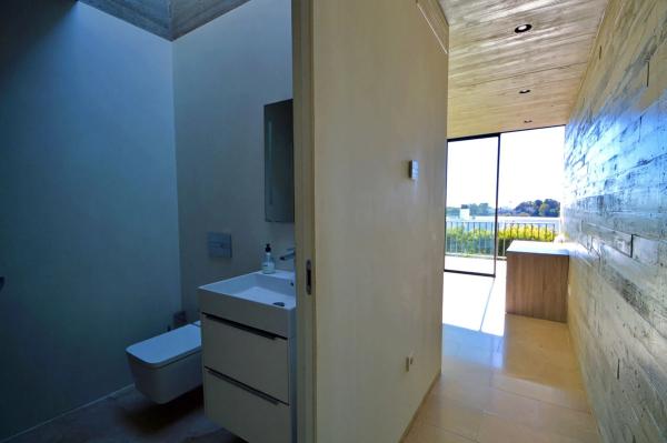 Casa independiente en calle Enebro