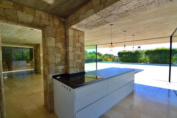 Casa independiente en calle Enebro