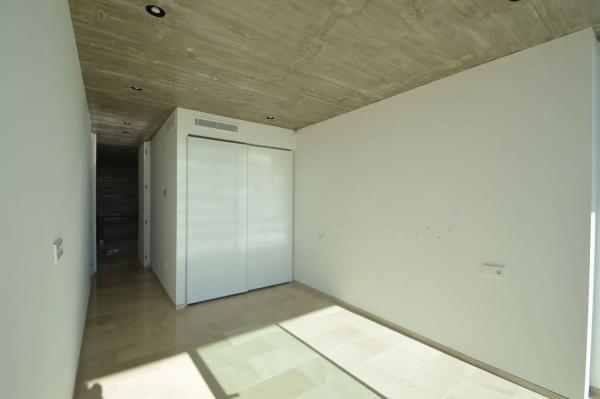 Casa independiente en calle Enebro