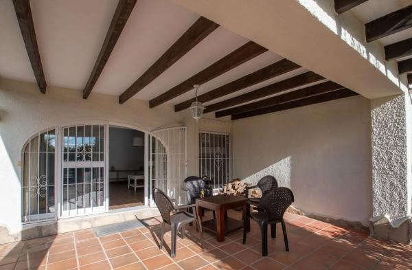 Casa independiente en calle Puerto de Moraira