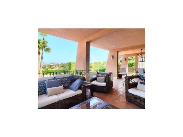 Casa independiente en calle Puerto del Barquero