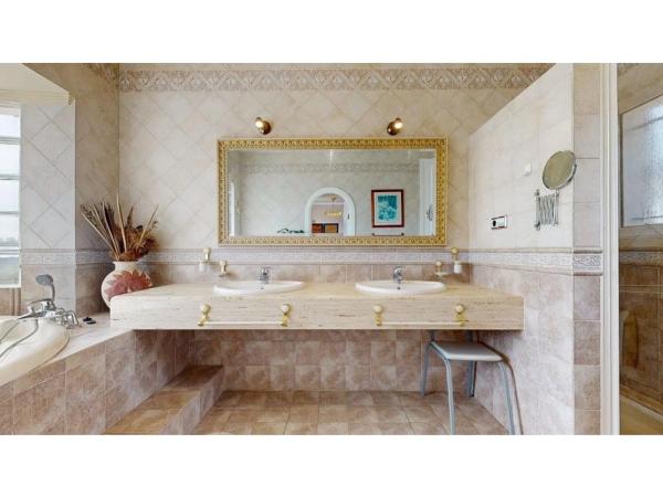 Casa independiente en calle Puerto del Barquero