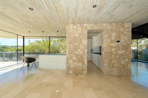 Casa independiente en calle Enebro